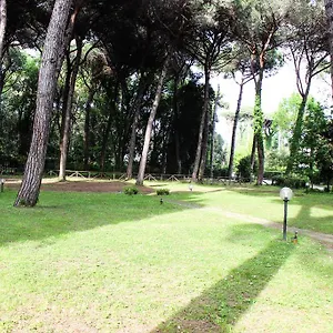 Lagomare Puccini , Torre del Lago Puccini Italia